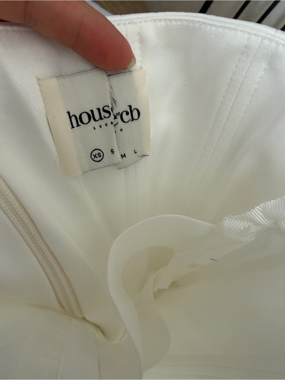 HOUSE OF CB 'Noele' White Satin Strapless Bow Mini Gown NWOT Size XS - Picture 13 of 13